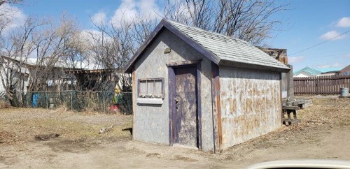 216 3 Avenue North, Champion, AB - Outdoor