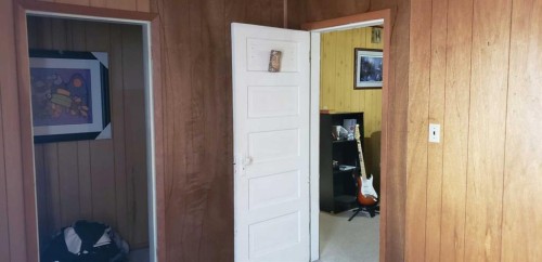 216 3 Avenue North, Champion, AB - Indoor Photo Showing Other Room