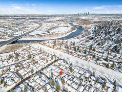 236 Ogden Crescent SE Calgary, AB T2C 1R1