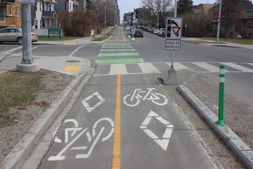 1638 15 Avenue Sw, Calgary, AB - Outdoor