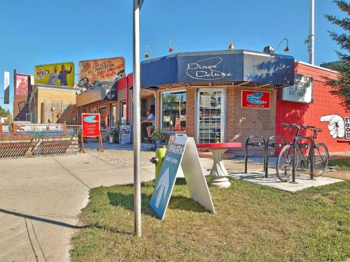 6-828 8 Avenue Ne, Calgary, AB - Outdoor