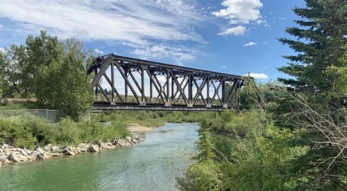 328 Silver Crest Drive Nw, Calgary, AB 