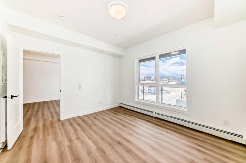 8202-1802 Mahogany Boulevard Se, Calgary, AB - Indoor Photo Showing Other Room
