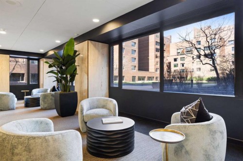 C400-500 Eau Claire Avenue Sw, Calgary, AB - Indoor Photo Showing Other Room