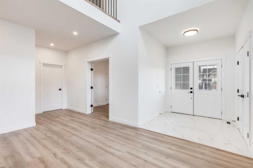 460 Rivercrest View, Cochrane, AB - Indoor Photo Showing Other Room