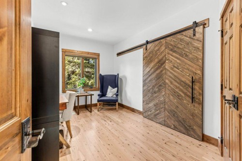 521 Silvertip Road, Canmore, AB - Indoor Photo Showing Other Room