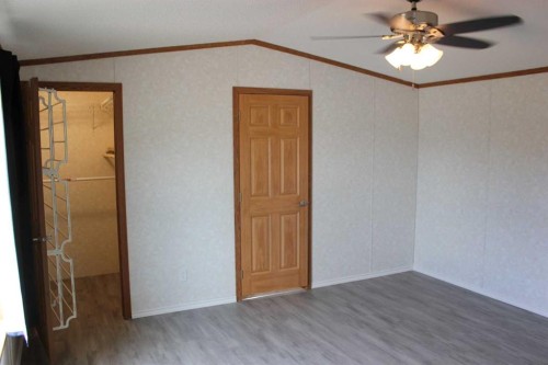 37479 Range Road 260, Rural Red Deer County, AB - Indoor Photo Showing Other Room