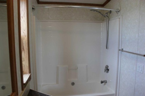 37479 Range Road 260, Rural Red Deer County, AB - Indoor Photo Showing Bathroom