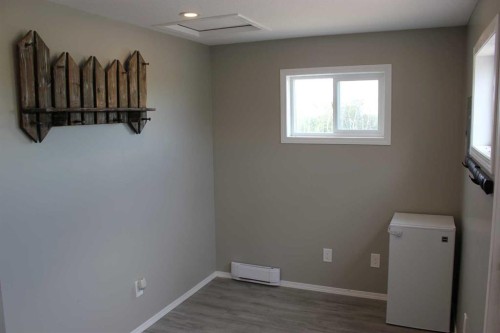 37479 Range Road 260, Rural Red Deer County, AB - Indoor Photo Showing Other Room