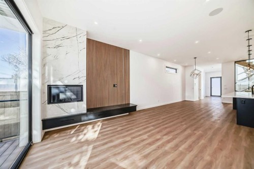 2107 Victoria Crescent Nw, Calgary, AB - Indoor With Fireplace
