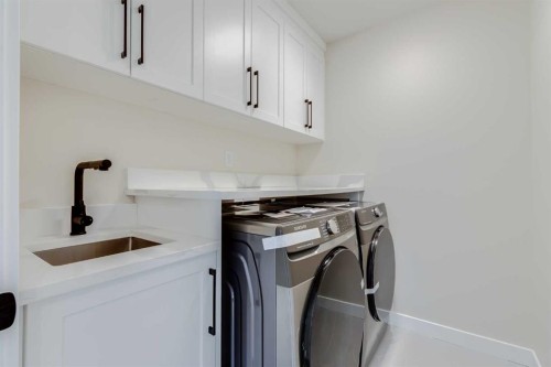 468 Rivercrest View, Cochrane, AB - Indoor Photo Showing Laundry Room
