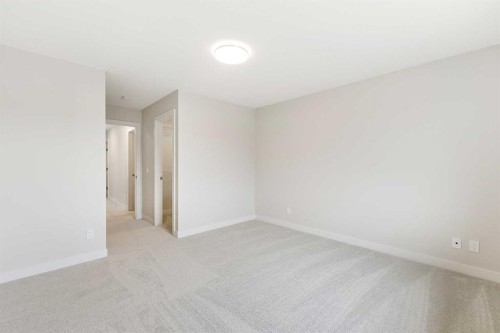 430 River Avenue, Cochrane, AB - Indoor Photo Showing Other Room