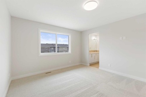 430 River Avenue, Cochrane, AB - Indoor Photo Showing Other Room