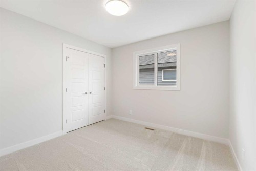 430 River Avenue, Cochrane, AB - Indoor Photo Showing Other Room