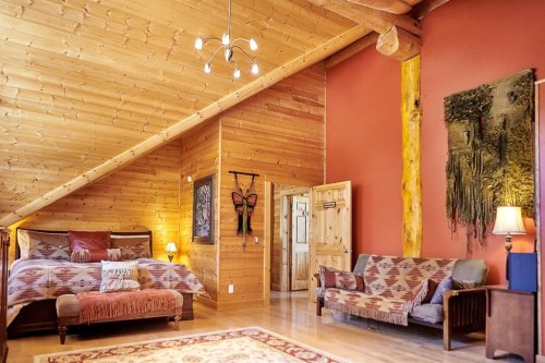 104 White Avenue, Bragg Creek, AB - Indoor