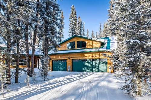 104 White Avenue, Bragg Creek, AB - Outdoor
