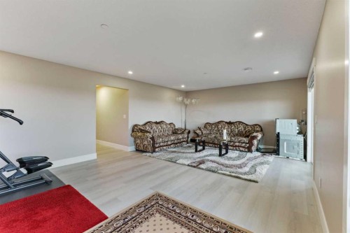 146 Muirfield Boulevard, Lyalta, AB - Indoor