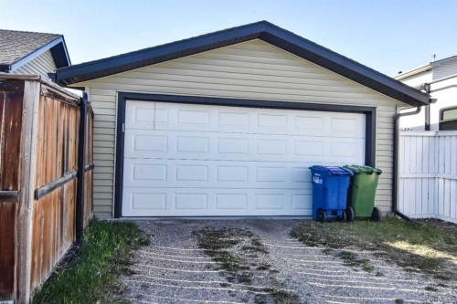 106 Eldorado Road Se, Airdrie, AB - Outdoor