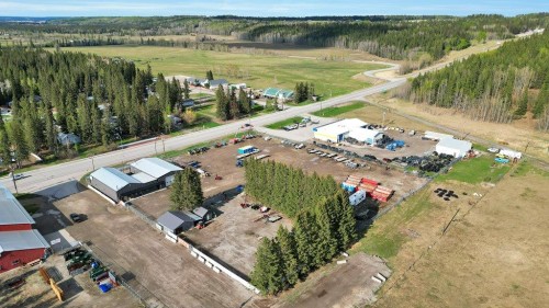 1101 Main Avenue, Sundre, AB 