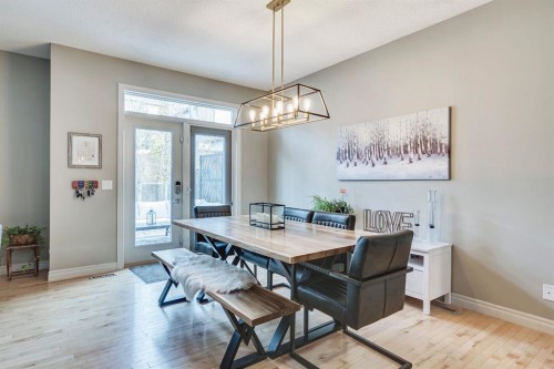 41 Heritage Drive  Cochrane, AB T4C 0E2