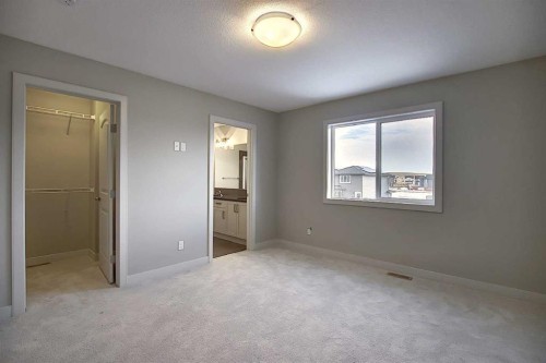 434 River Avenue, Cochrane, AB - Indoor Photo Showing Other Room