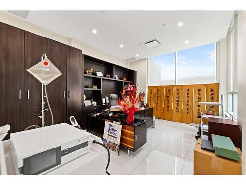 4620-4624 16 Avenue Nw, Calgary, AB 