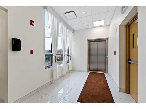 4620-4624 16 Avenue Nw, Calgary, AB 