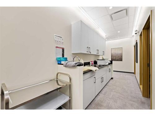 4620-4624 16 Avenue Nw, Calgary, AB 