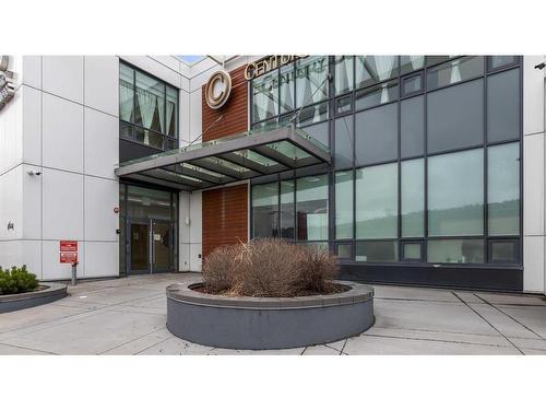 4620-4624 16 Avenue Nw, Calgary, AB 