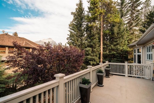 107 Lougheed Circle, Banff, AB - Outdoor