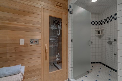 107 Lougheed Circle, Banff, AB - 