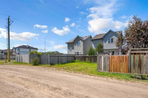 6 Saddlemont Way Ne, Calgary, AB - Outdoor