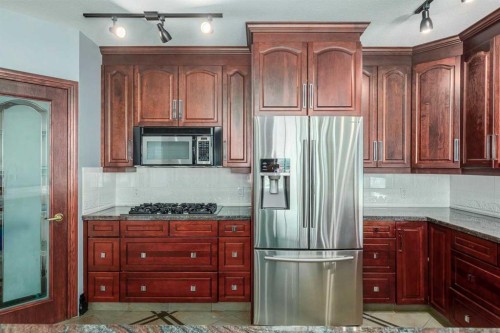 1401-837 2 Avenue Sw, Calgary, AB - Indoor Photo Showing Kitchen