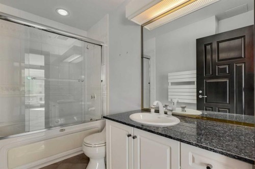 1401-837 2 Avenue Sw, Calgary, AB - Indoor Photo Showing Bathroom