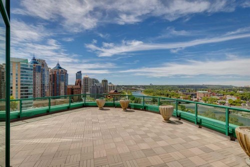 1401-837 2 Avenue Sw, Calgary, AB - Outdoor With View