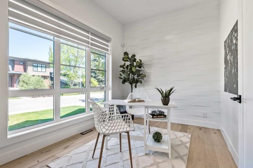 911 22 Avenue Nw, Calgary, AB - Indoor