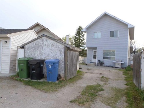 34 Martinridge Road Ne, Calgary, AB - Outdoor With Exterior
