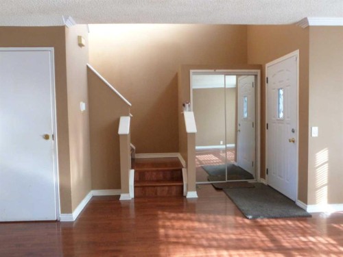 34 Martinridge Road Ne, Calgary, AB - Indoor Photo Showing Other Room