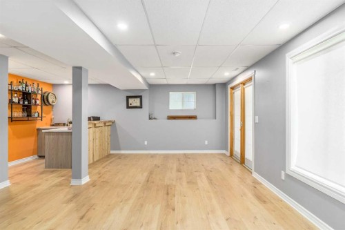 181 Hidden Creek Gardens Nw, Calgary, AB - Indoor