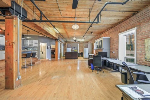 401-535 10 Avenue Sw, Calgary, AB - Indoor Photo Showing Other Room