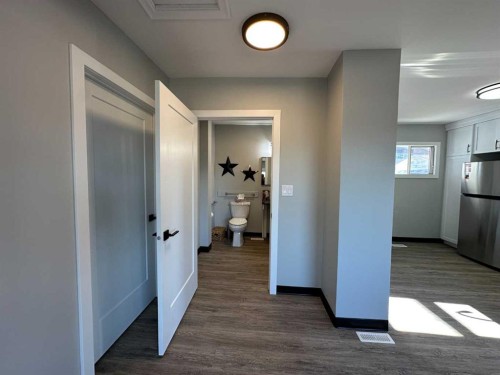 4517 55 Ave, Olds, AB 