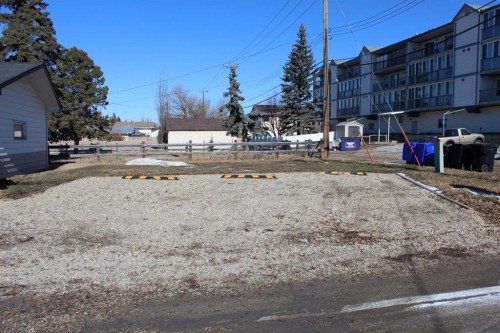 4517 55 Ave, Olds, AB 