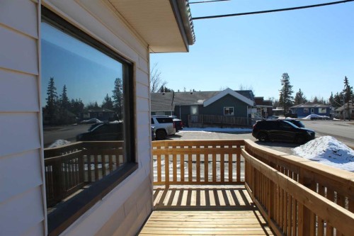 4517 55 Ave, Olds, AB 