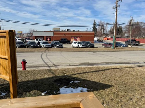 4517 55 Ave, Olds, AB 