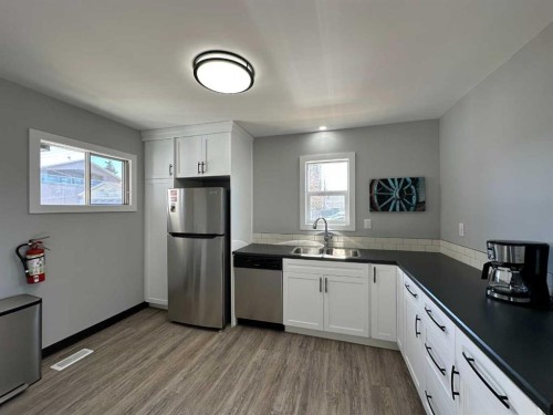 4517 55 Ave, Olds, AB 