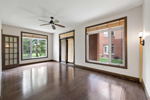 2108-24 Hemlock Crescent Sw, Calgary, AB - Indoor Photo Showing Other Room