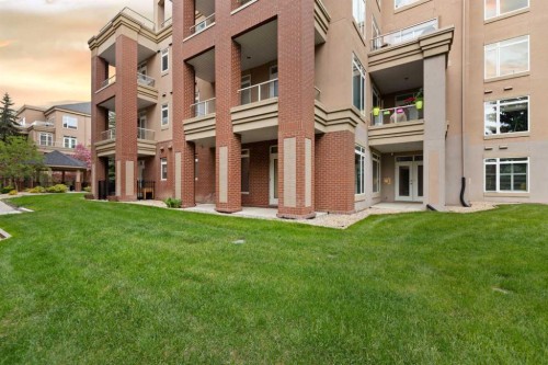 2108-24 Hemlock Crescent Sw, Calgary, AB - Outdoor