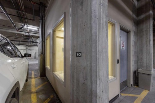 2108-24 Hemlock Crescent Sw, Calgary, AB - Indoor Photo Showing Laundry Room