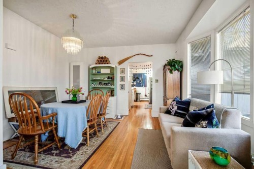 2629 Erlton Street Sw, Calgary, AB - Indoor Photo Showing Dining Room