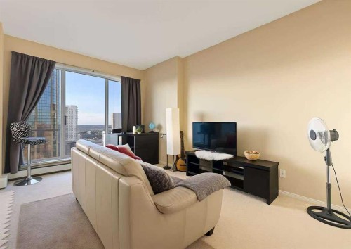 1213-1053 10 Street Sw, Calgary, AB - Indoor Photo Showing Living Room
